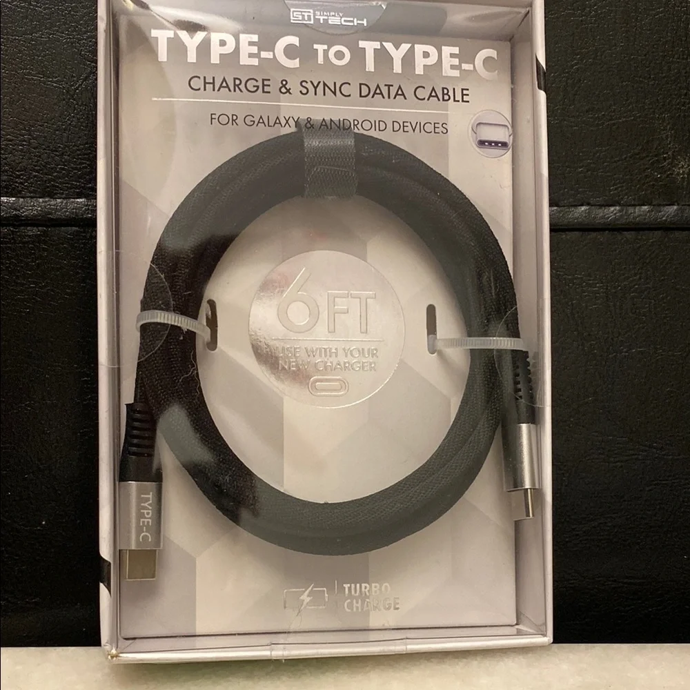 Black Type-C to Type-C Charge & Sync Cable